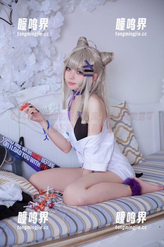 G44不会受伤 G44不会受伤的匠心图库:每一张美露莘的写真都藏着秘密