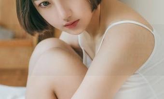 GIRLT果团网 - 妲己_Toxic的红裙图包：私拍的瞬间，心跳的节奏
