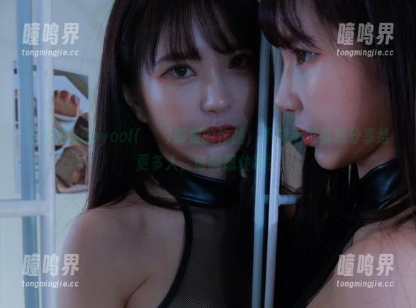 当看见Seoyool(서율)御姐的作品，不知不觉就想分享给更多人，谁能忍住啊？