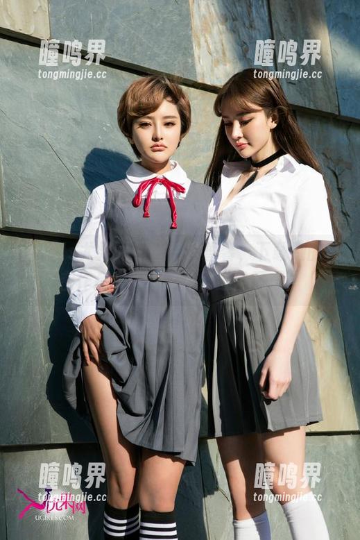 UGirls尤果网 - 揭秘张雪馨，下载她的秘密作品集，保证让你过目不忘！