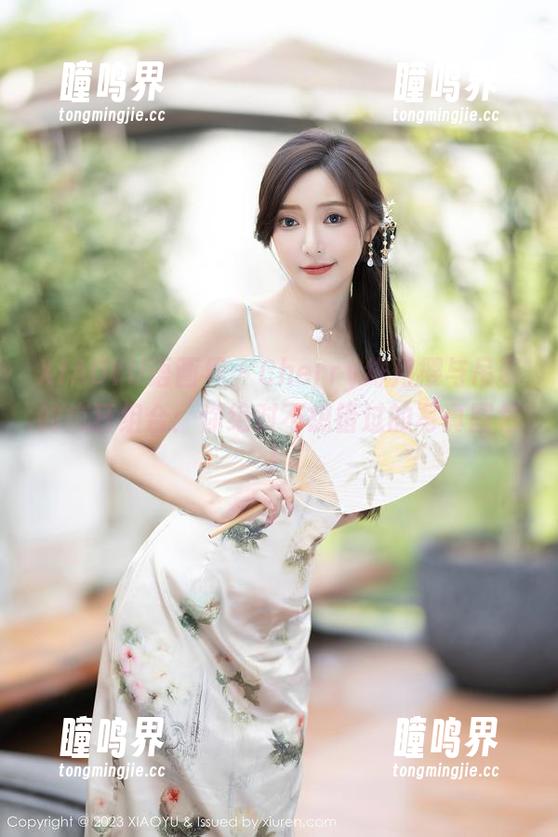 XIAOYU语画界-Cherry绯月樱 XIAOYU语画界 - Cherry绯月樱与吊带的疯狂组合:你绝对不想错过的写真图包!