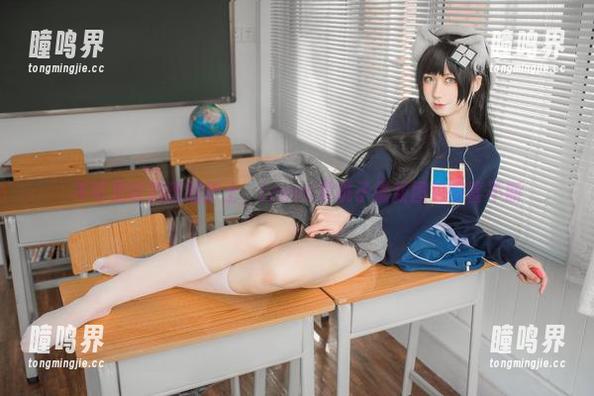 不可思议的透明护士，izumi泉桃子最新图包惊喜不断
