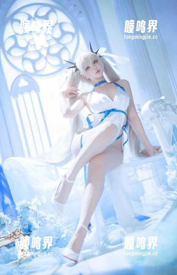 无处不在的沙滩：w百合欧皇子w在线新图，直逼眼球！