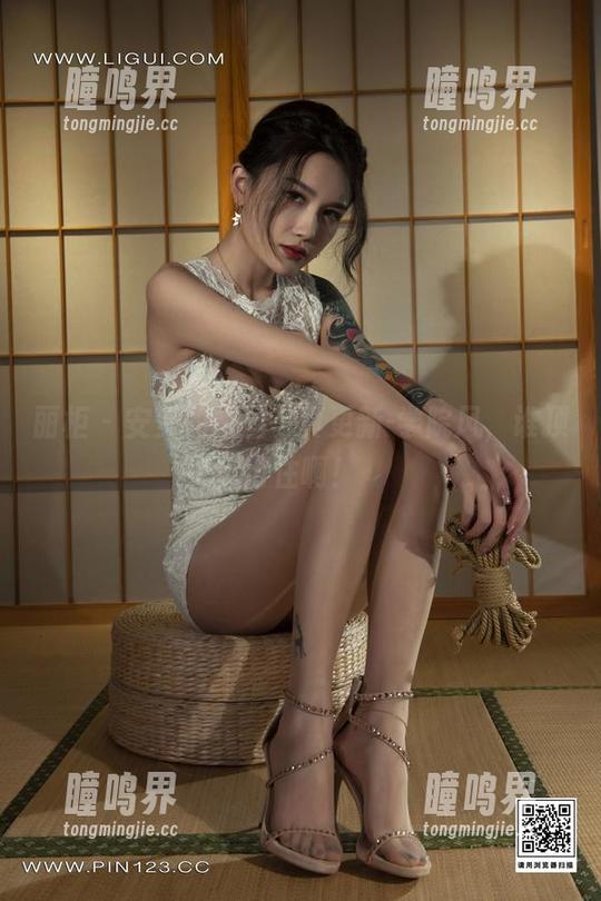 丽柜-安安 丽柜 - 安安的校园写真更新-学院风,谁顶得住啊!