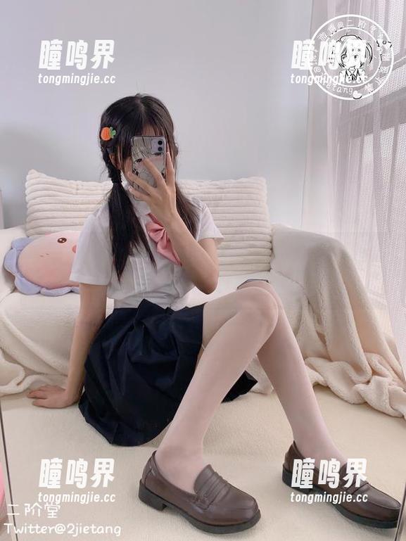 高清写真里藏的秘密，二阶堂宅绘子与死库水的幽默碰撞