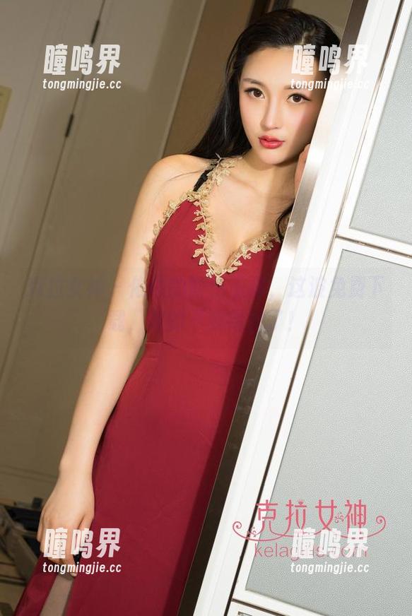 克拉女神-依依 克拉女神 - 依依的娇艳玉体,这波免费下载,真的不要错过了!