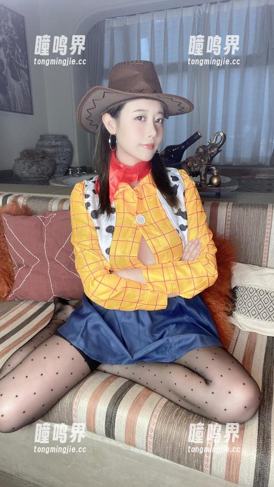 奈汐酱Nice的夜宵黑丝图集，免费获取，谁知道这放松的感觉有多美？