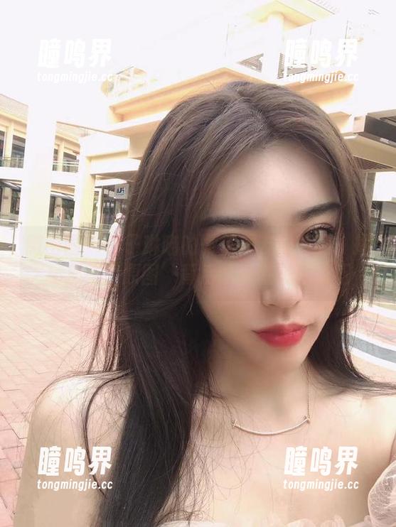 微密圈 - 林子琳喵的微信朋友圈系列：揭秘那些‘原图’背后的洗脑美颜技巧