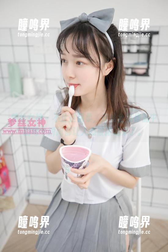 梦丝女神 - 不止是温柔，乔儿全套作品中的每一瞬间都让人心被揪起来了。