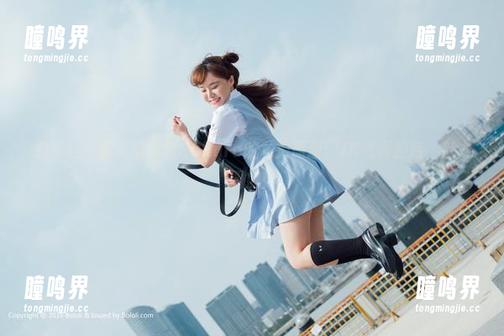 波萝社 - 解锁猫九酱Sakura的私拍原图：JK气质加持，魅力四射！