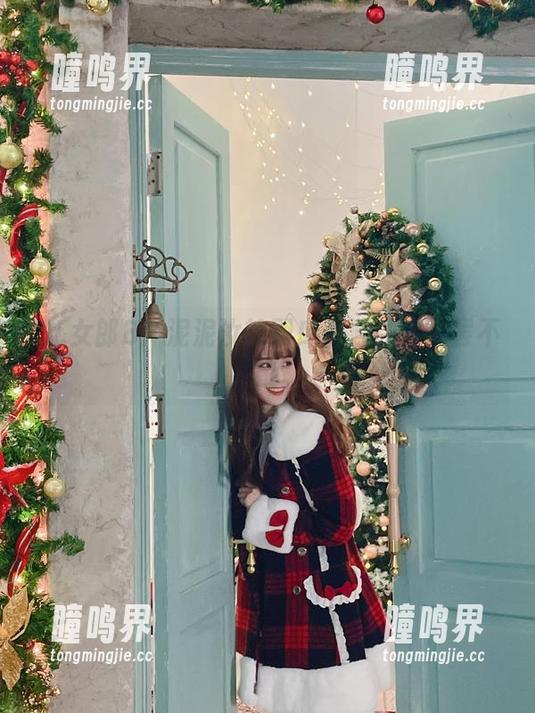 泥泥汝 OL女郎B:泥泥汝的图库资源让你欲罢不能