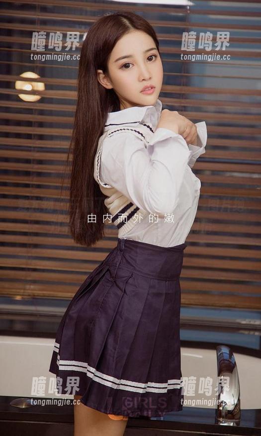 爱尤物-王俪丁 爱尤物 - 王俪丁的肉丝魅力写真,图片绝对带感,光线、影子都在调情
