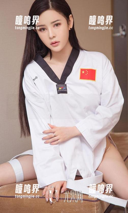 爱尤物-陈幼伊 爱尤物 - 当可爱遇上高清,陈幼伊的写真简直让我掉进可爱漩涡,出不来啦!