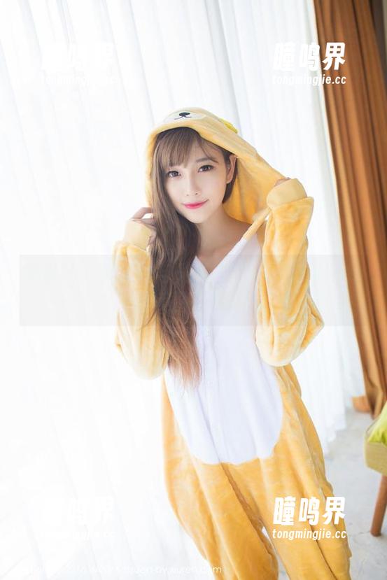 爱蜜社-萌琪琪Irene 爱蜜社 - 裤里丝与光影交错:萌琪琪Irene的美图壁纸探险