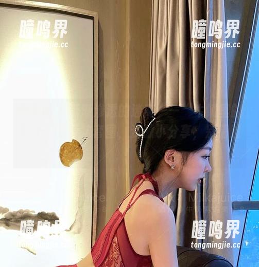 牛奶里的果汁 微密圈 - 渐渐渗透的迷离——“牛奶里的果汁”的网袜套图,资源小分享,别错过!