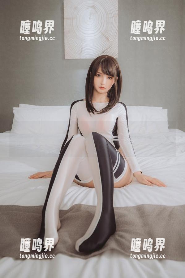 神乐坂真冬 在寒风中驻足:神乐坂真冬的女孩儿们,看看她们是怎么让冬天发光的!