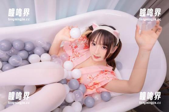 神乐坂真冬 跟着神乐坂真冬的私房修女走起,偶尔一丝丝神秘,偶尔一阵阵欢乐,真是心情大好!