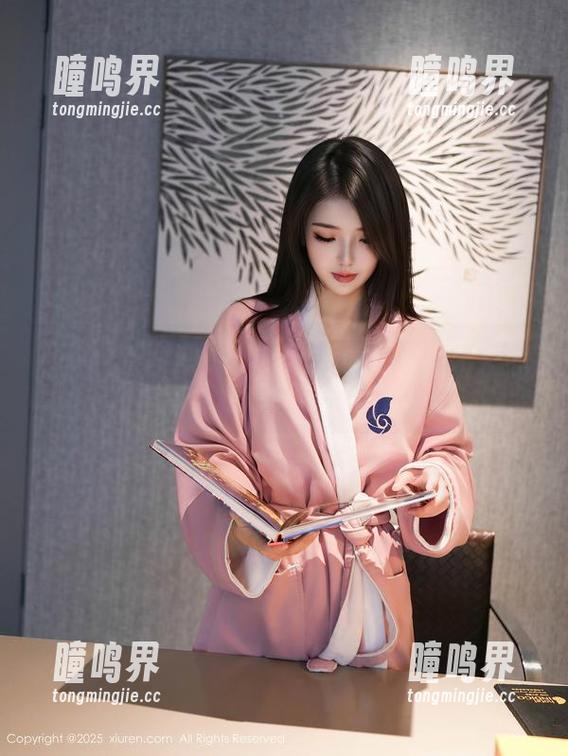秀人网-奶芙乔乔 秀人网 - 更新!奶芙乔乔高跟鞋合集,绝对让你意想不到的搭配!