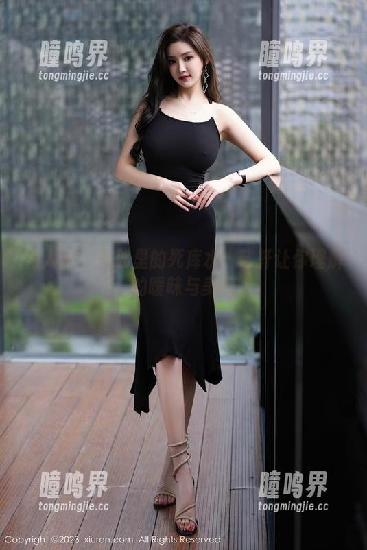 秀人网-艺轩 秀人网 - 图册里的死库水:艺轩让你理解的暧昧与美好