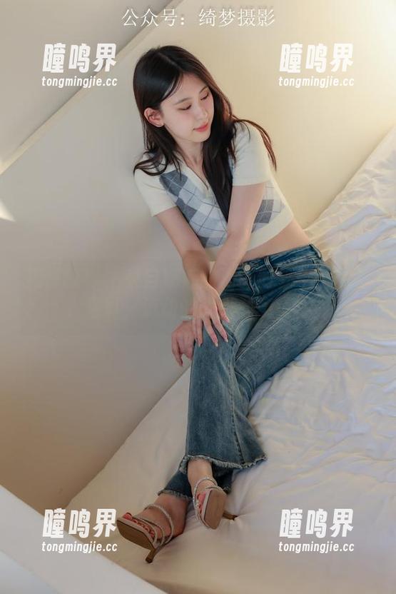 绮梦摄影-娜娜 绮梦摄影 - 来自娜娜的浴缸时光——免费写真,流动的光影和意境!