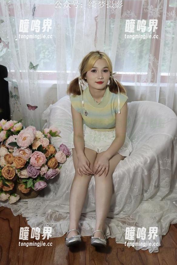 绮梦摄影-蔡蔡 绮梦摄影 - 蔡蔡的丝袜高清写真,一图胜传千言,腿长真的不是问题!