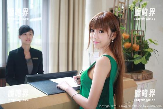 美媛馆-徐微微mia 美媛馆 - 当空姐遇见徐微微mia,无圣光合集就是不一样的天空!