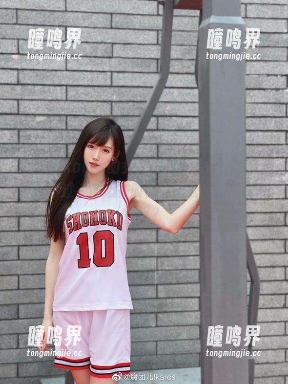 腐团儿Ikaros的女王高清作品集，太好看了！不过，内心在叫嚣，怎么有这样的气质呢？
