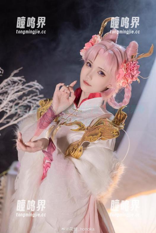 花兮_honoka 花兮_honoka的私拍时刻:美图照亮每一个不需要少冰的瞬间