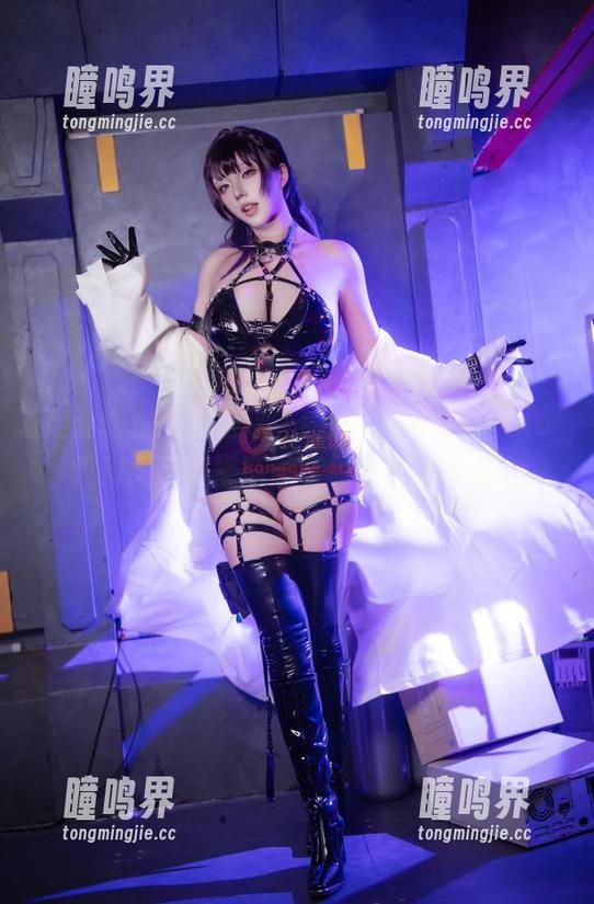 菌烨tako 走过路过不要错过,菌烨tako与Nikke胜利女神阿妮斯泳装原图图集来袭!
