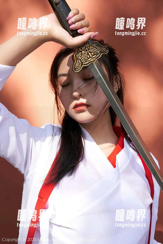 蜜桃社-伊素妍 蜜桃社 - 伊素妍最新写真:肉丝有毒,入坑请准备好!