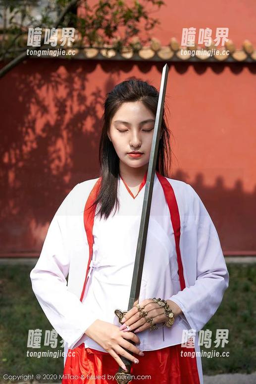 蜜桃社 - 慢慢欣赏：缇娜美Tinami裤里丝私房图片里的每一丝悸动