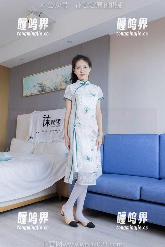 袜啵啵 - 浴室求生指南：免费图集，跟苏苏学会每一次的浴室大作战！