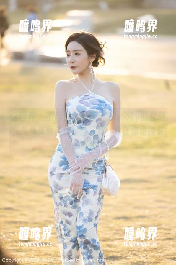 语画界-芝芝booty 语画界 - 不自信?看看芝芝booty的套装,免费美图助你重塑三观,保证你也能成为‘漂酿’!