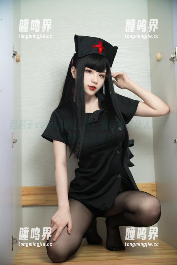 起起子vvvv 起起子vvvv新作上线!爱宕泳装让人忍不住多看几眼!