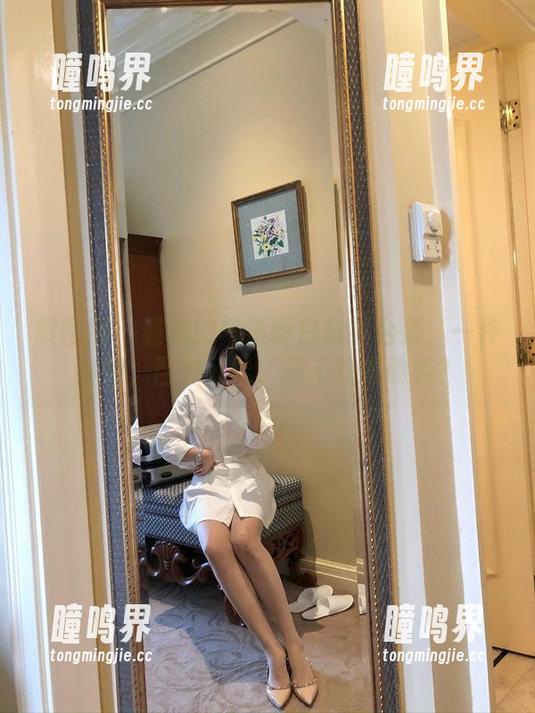 雅雅的气质呀 微密圈 - 雅雅的气质呀白衬衫合集:一件衬衫,百种可能,还不快来瞧瞧?